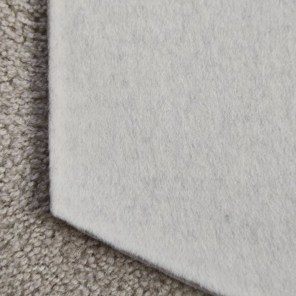 NWOT Wool & Cashmere Minimalist Scarf With Angled Ends Soft Brushed Nap - Picture 9 of 13